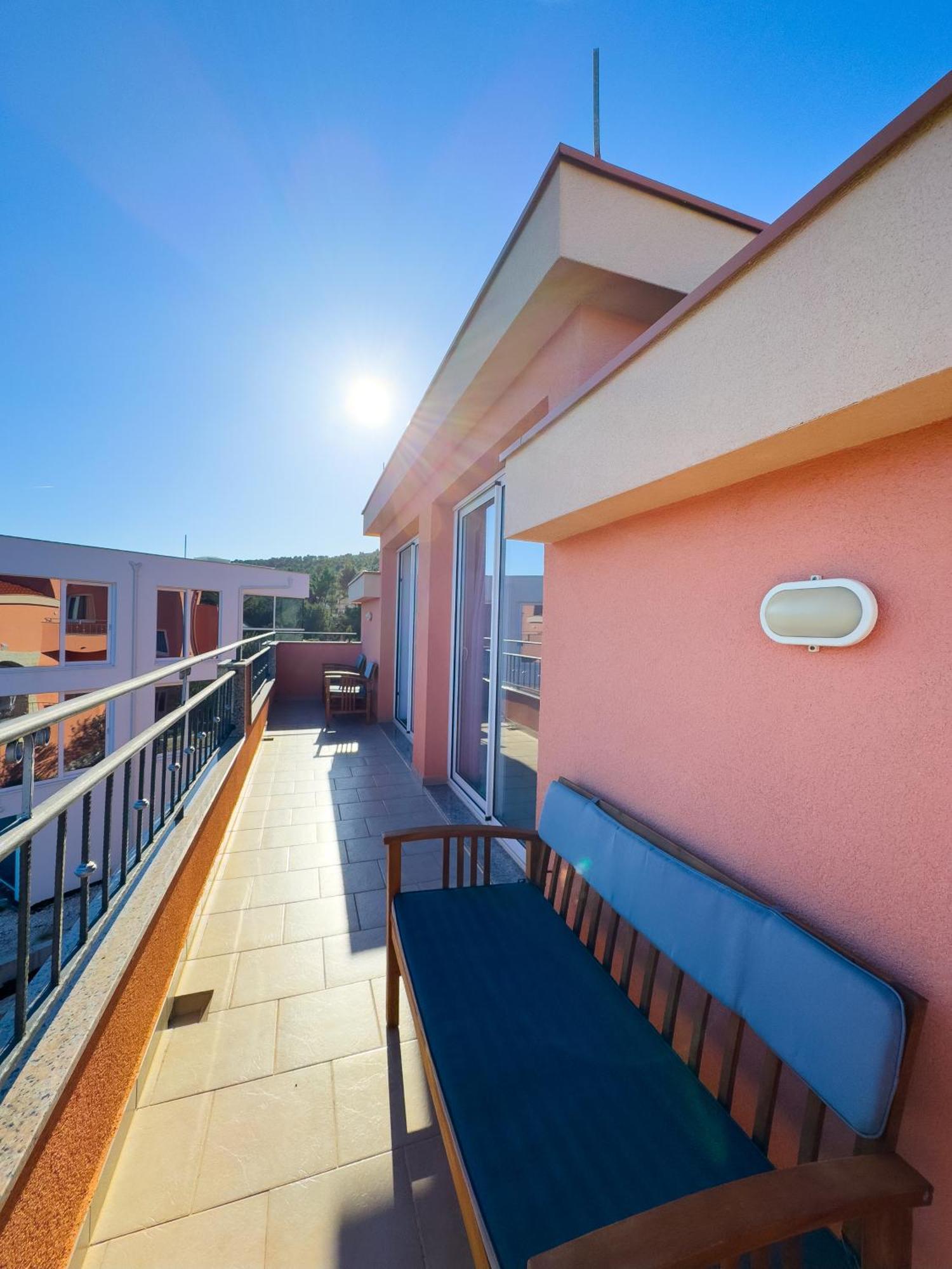 Regina Del Mare Apartmán Slatine